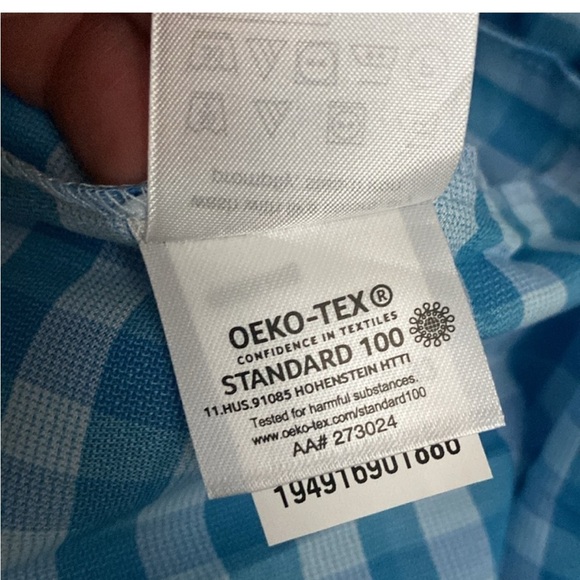 NWT Van Heusen Reg Fit Dress Shirt Size 17-17.5” 34/35 - Picture 8 of 11